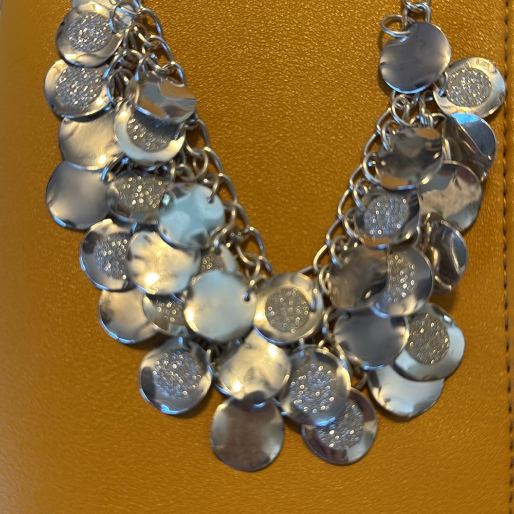 Silver sugar glitter adjustable statement necklace - Picture 2 of 5